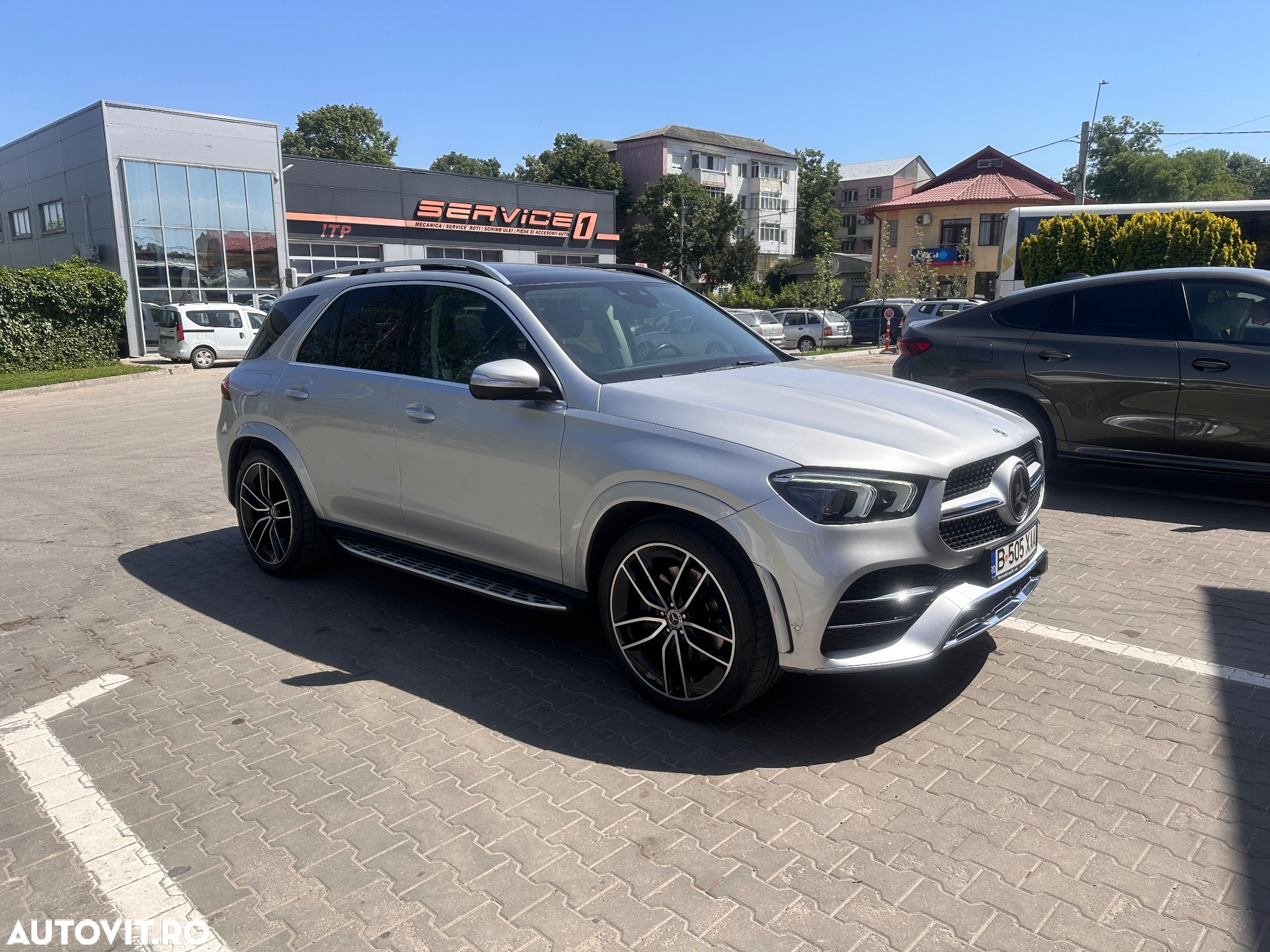 Mercedes-Benz GLE 400 d 4Matic 9G-TRONIC AMG Line - 3