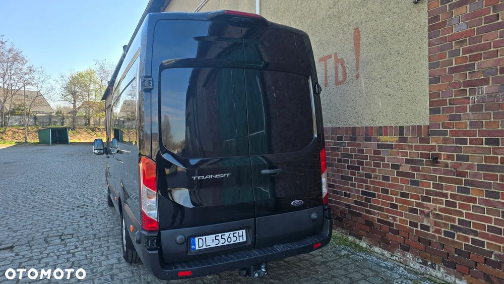 Ford Transit - 17