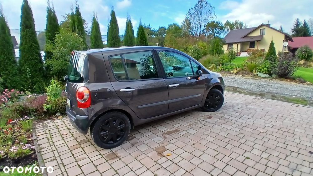 Renault Modus - 9