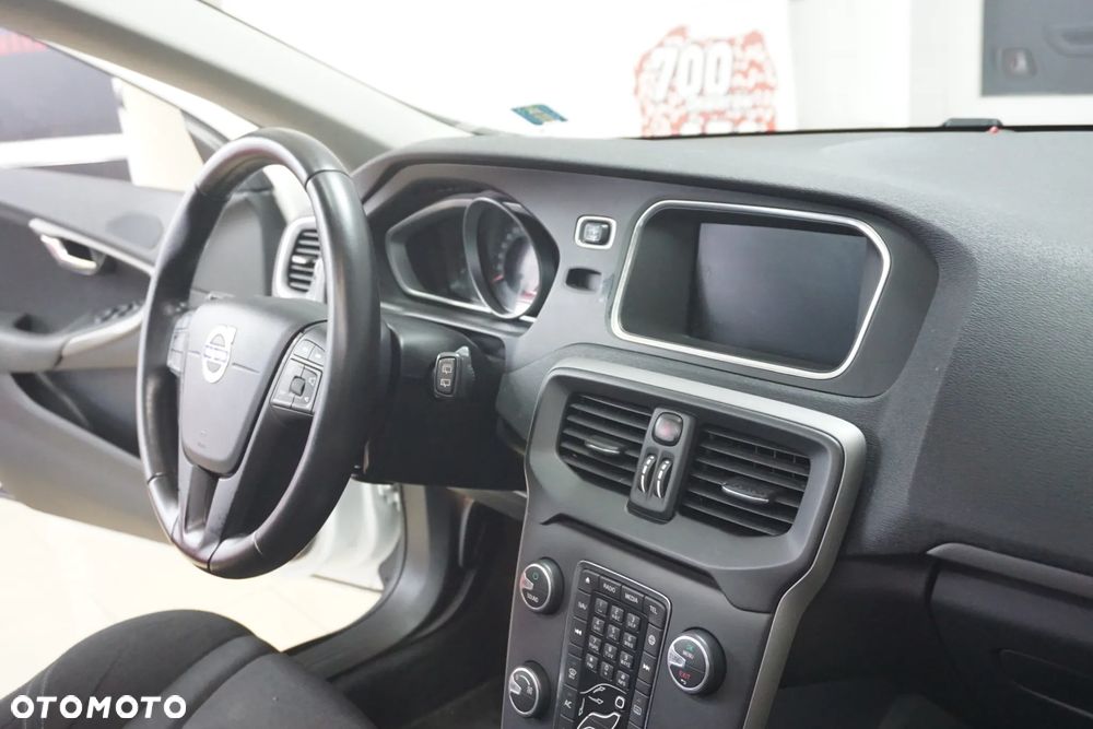 Volvo V40 D2 Geartronic Kinetic - 21