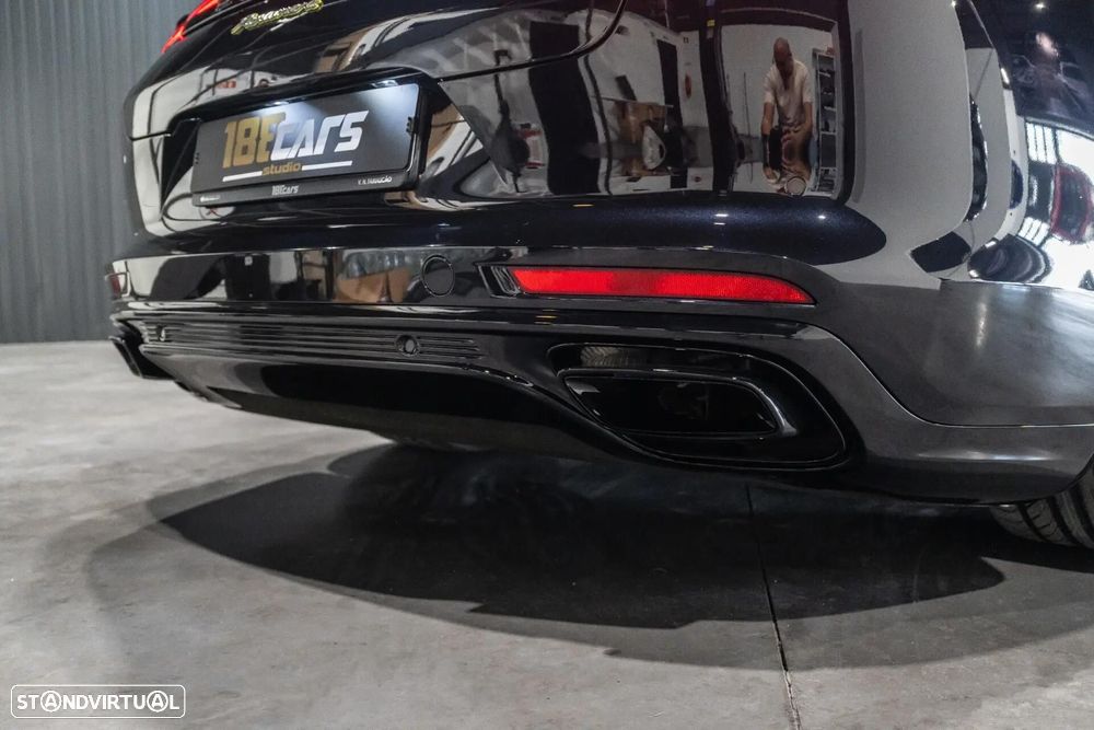 Porsche Panamera - 50