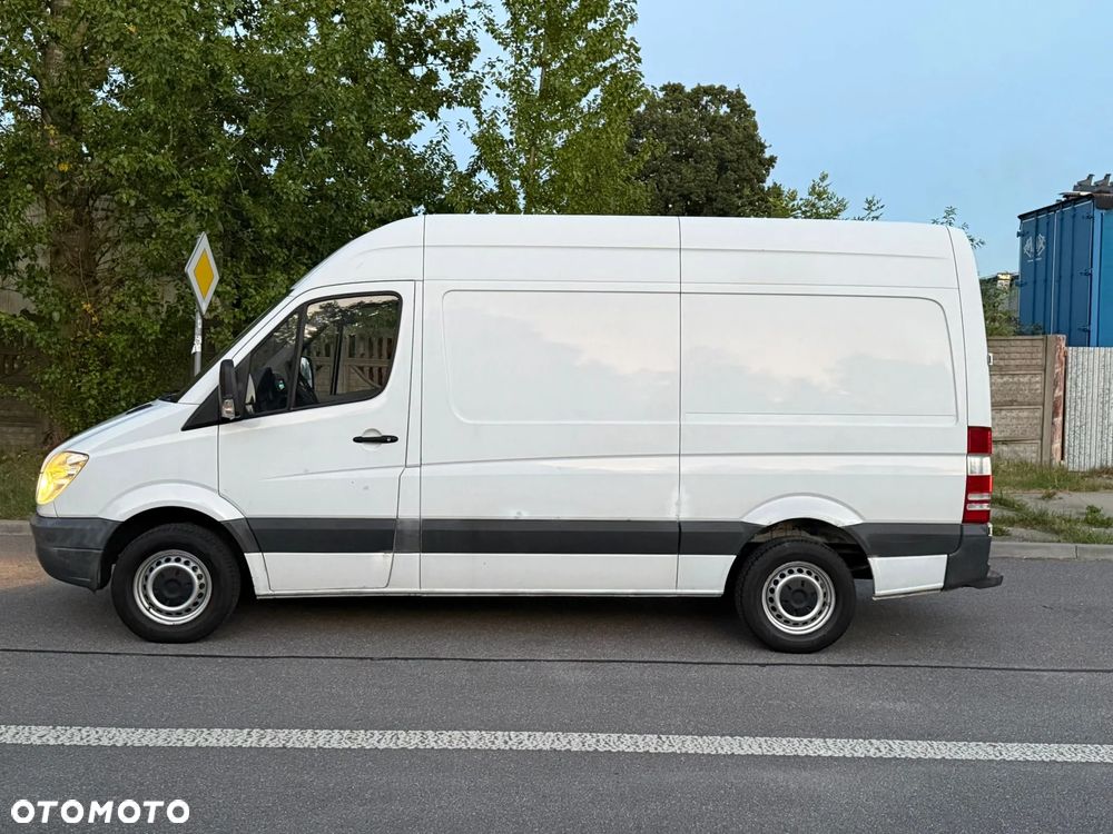 Mercedes-Benz 311 CDI - 8