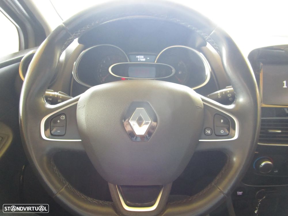 Renault Clio Sport Tourer 1.2 TCe GT Line - 21