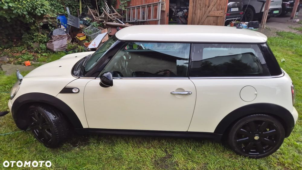 MINI ONE Standard - 3