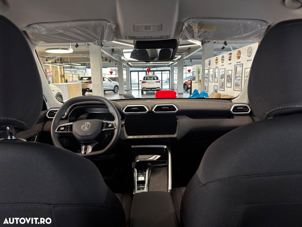 MG ZS HEV 1.5 GSI AT Explore - 7