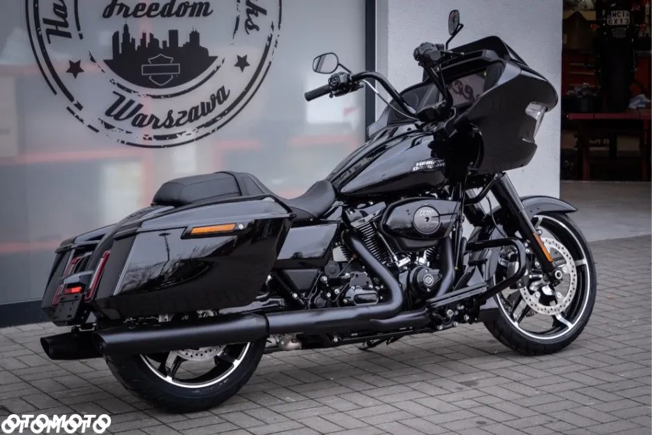 Harley-Davidson Touring Road Glide - 3