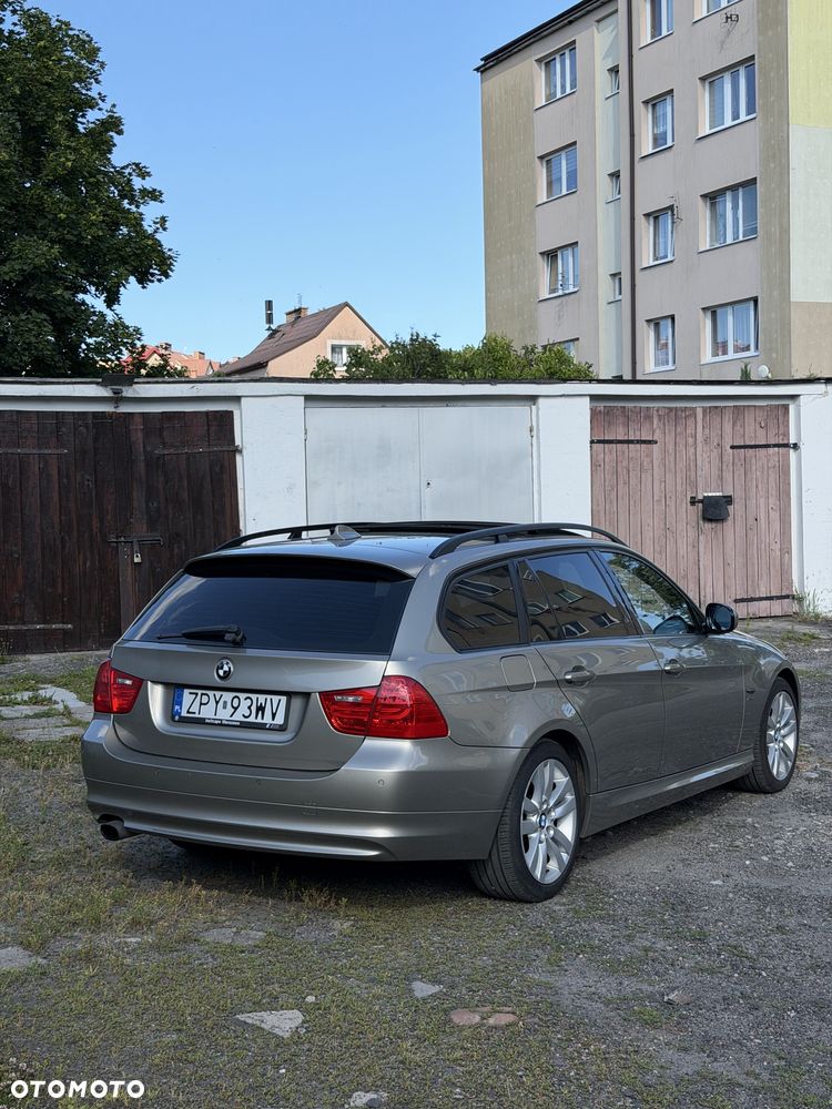 BMW Seria 3 2008 photo 3