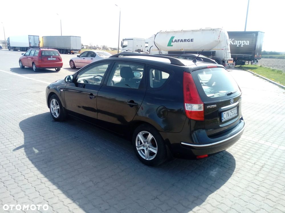 Hyundai i30 1.6 CRDi Comfort - 7
