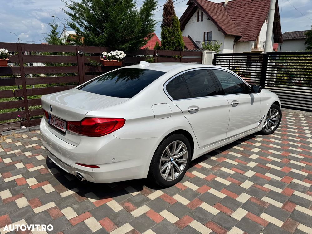 BMW Seria 5 520d xDrive Aut. Luxury Line - 29