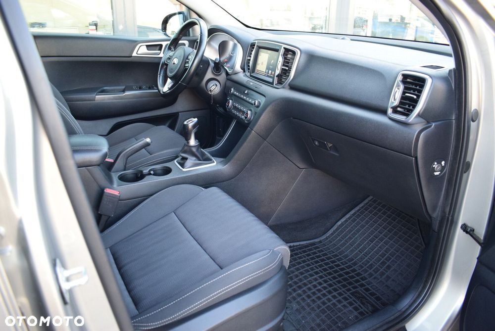 Kia Sportage 1.6 GDI M 2WD - 16
