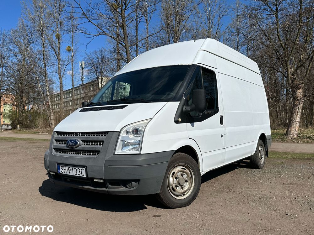 Ford Transit - 1