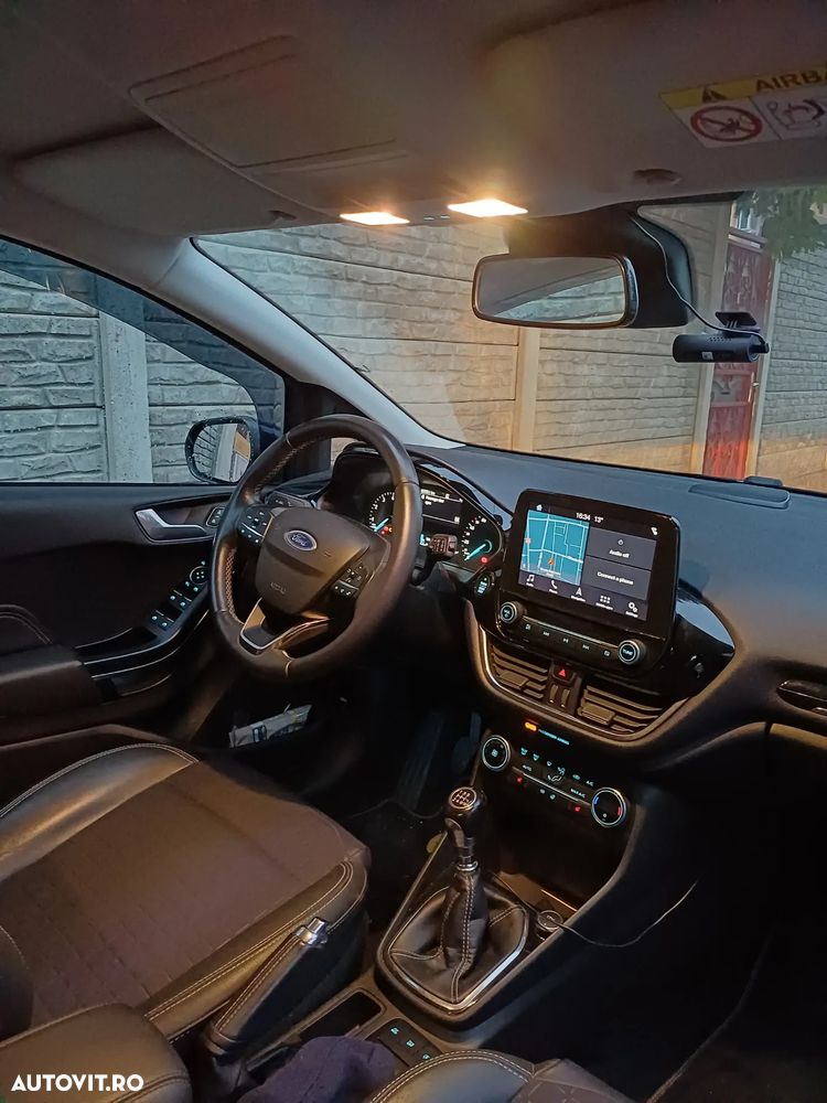 Ford Fiesta 1.0 EcoBoost Titanium - 12