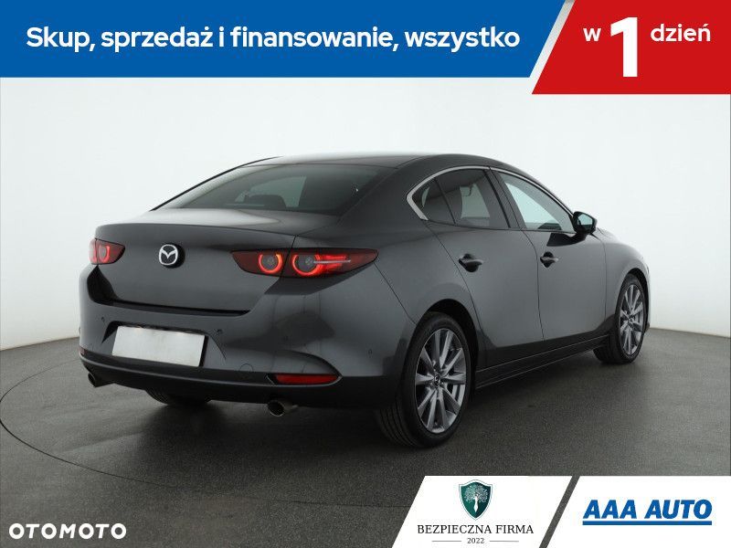 Mazda 3 - 6