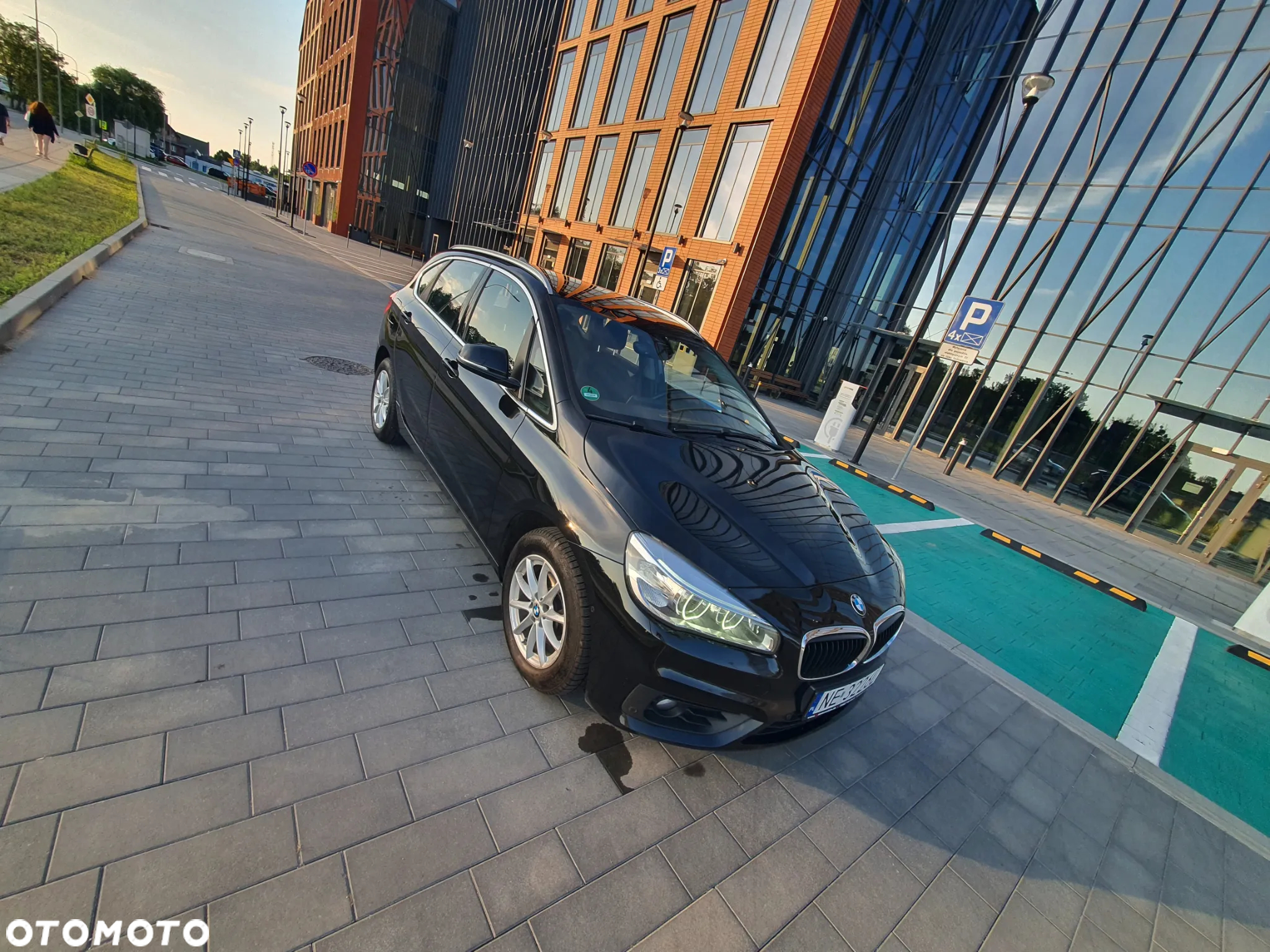 BMW Seria 2 216d Active Tourer - 31