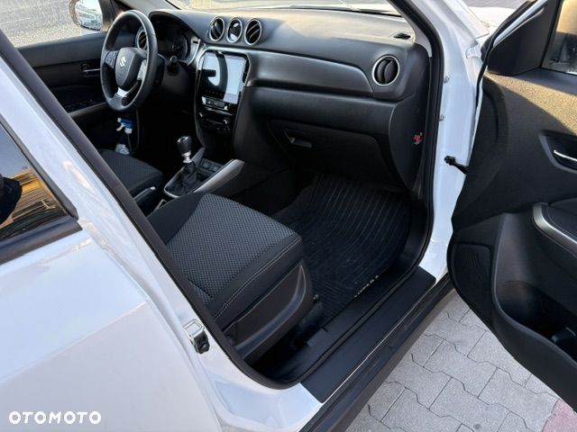 Suzuki Vitara 1.4 Boosterjet mHEV Premium Plus 2WD - 14