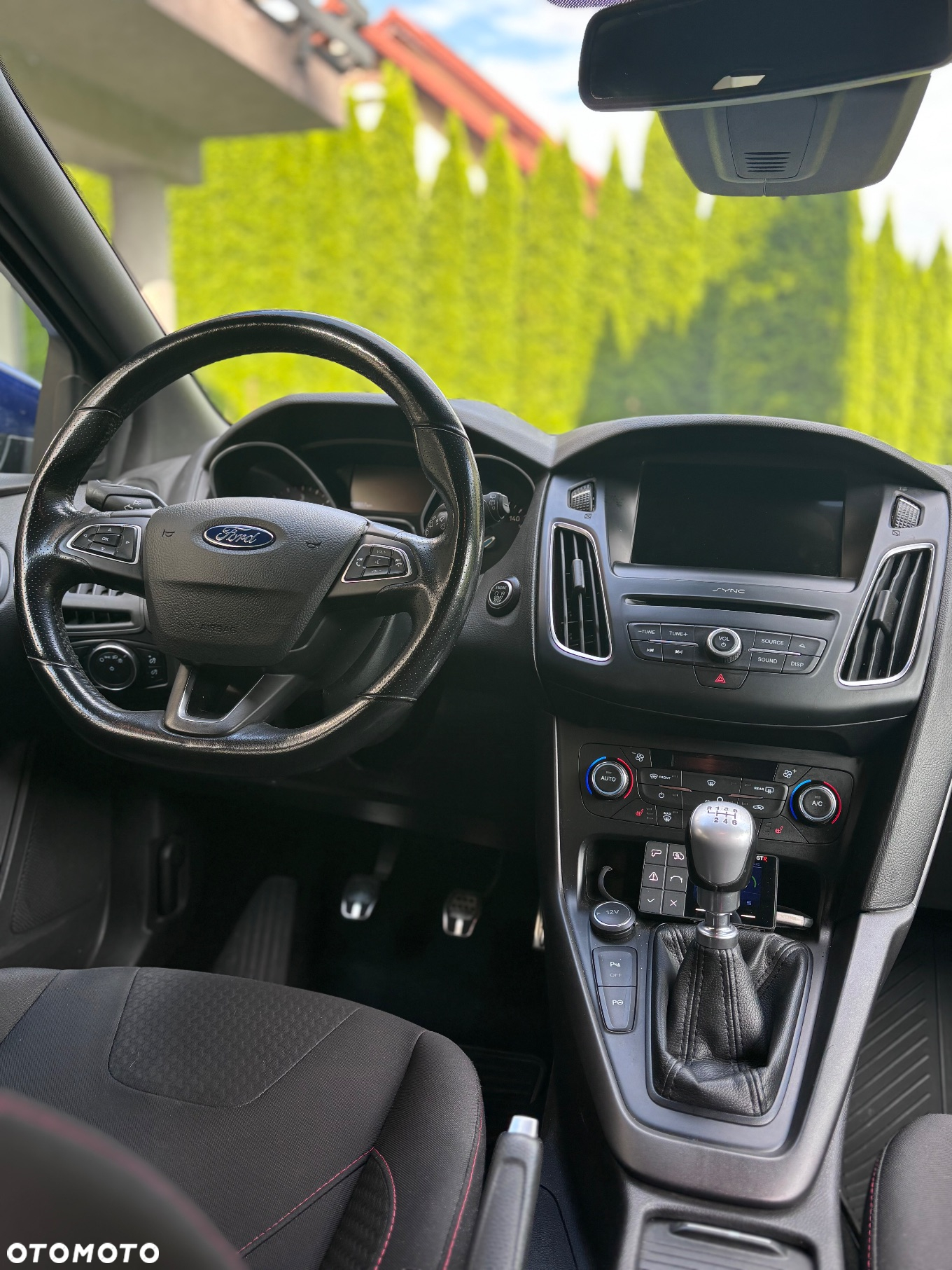 Ford Focus 1.5 TDCi SYNC Edition - 9