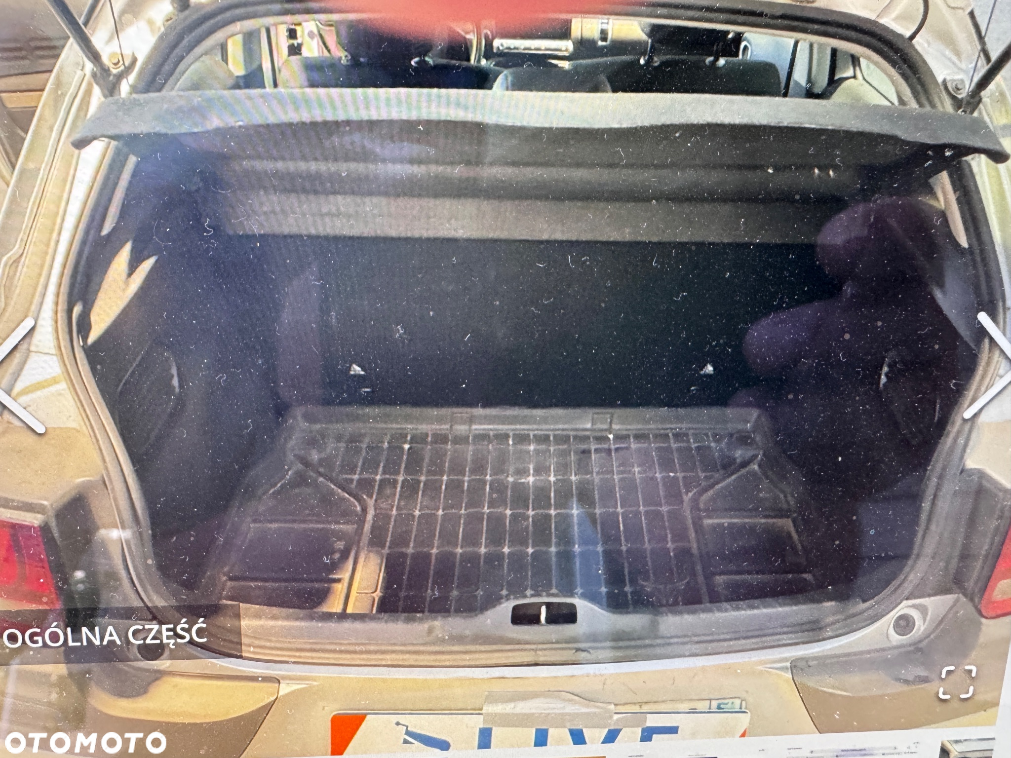 Citroën C4 Cactus 1.2 PureTech Shine Edition - 4