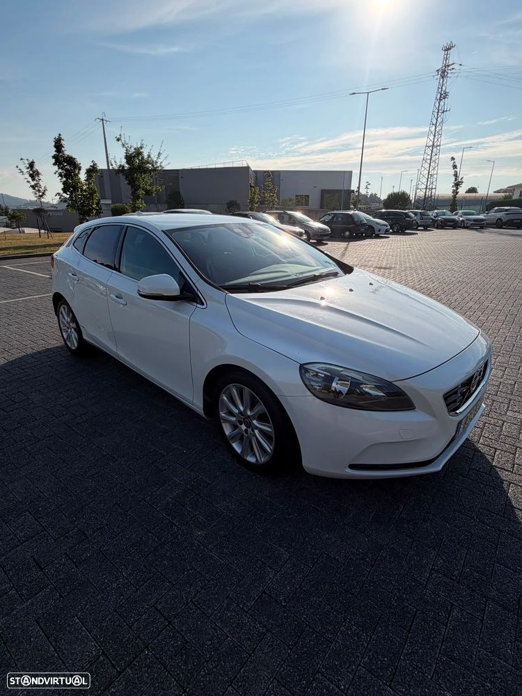 Volvo V40 D2 - 7