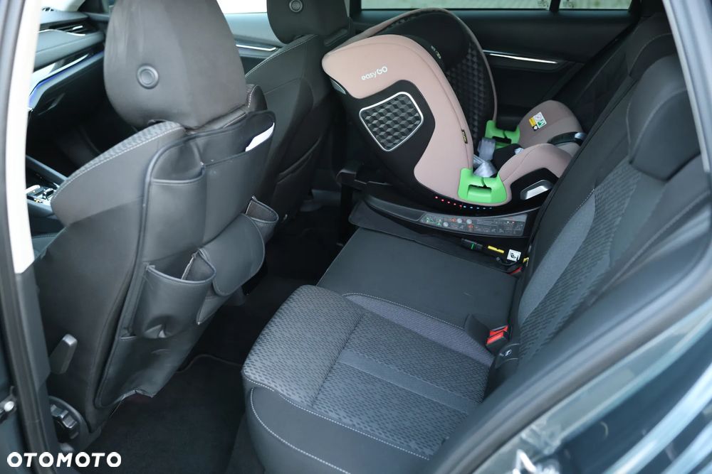 Skoda Octavia 2.0 TDI SCR Ambition DSG - 30