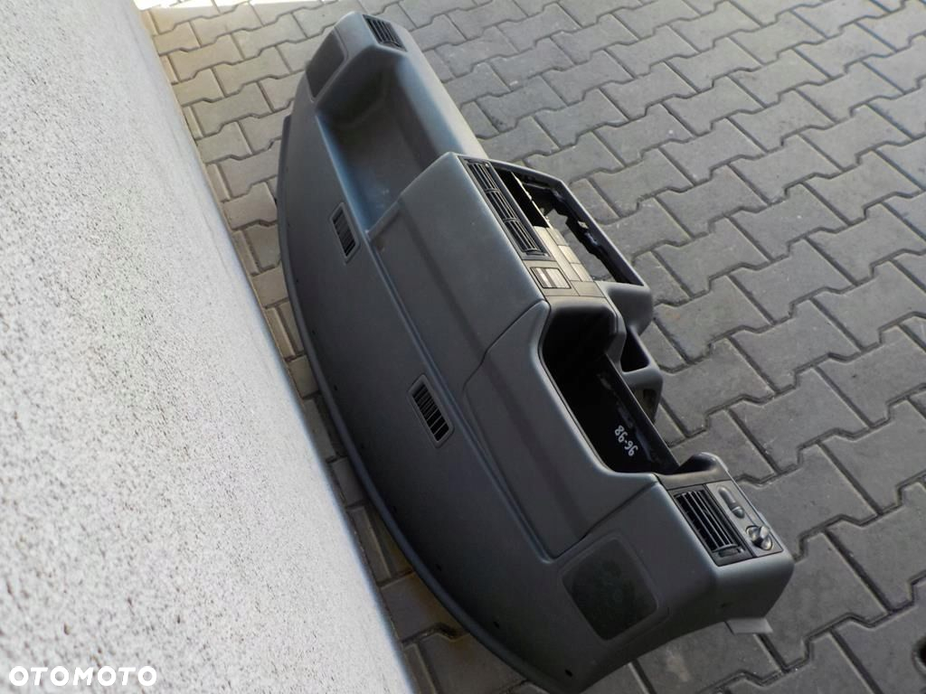 VW T4 96-98 DESKA ROZDZIELCZA KONSOLA - 6