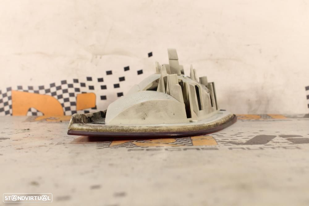 Farolim Esquerdo Mercedes-Benz B-Class (W245)  A1698201564 / A 169 820 - 5