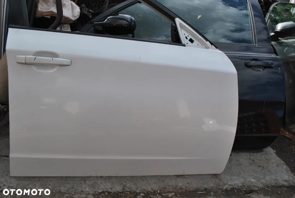Drzwi prawy przód Impreza XV - 2