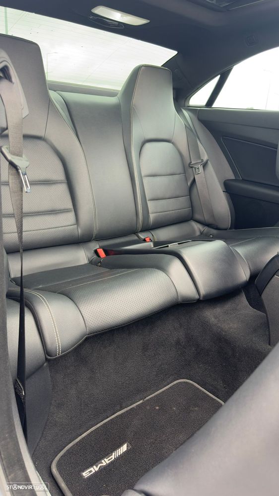 Mercedes-Benz E 250 CDi Elegance BlueEfficiency Auto - 11