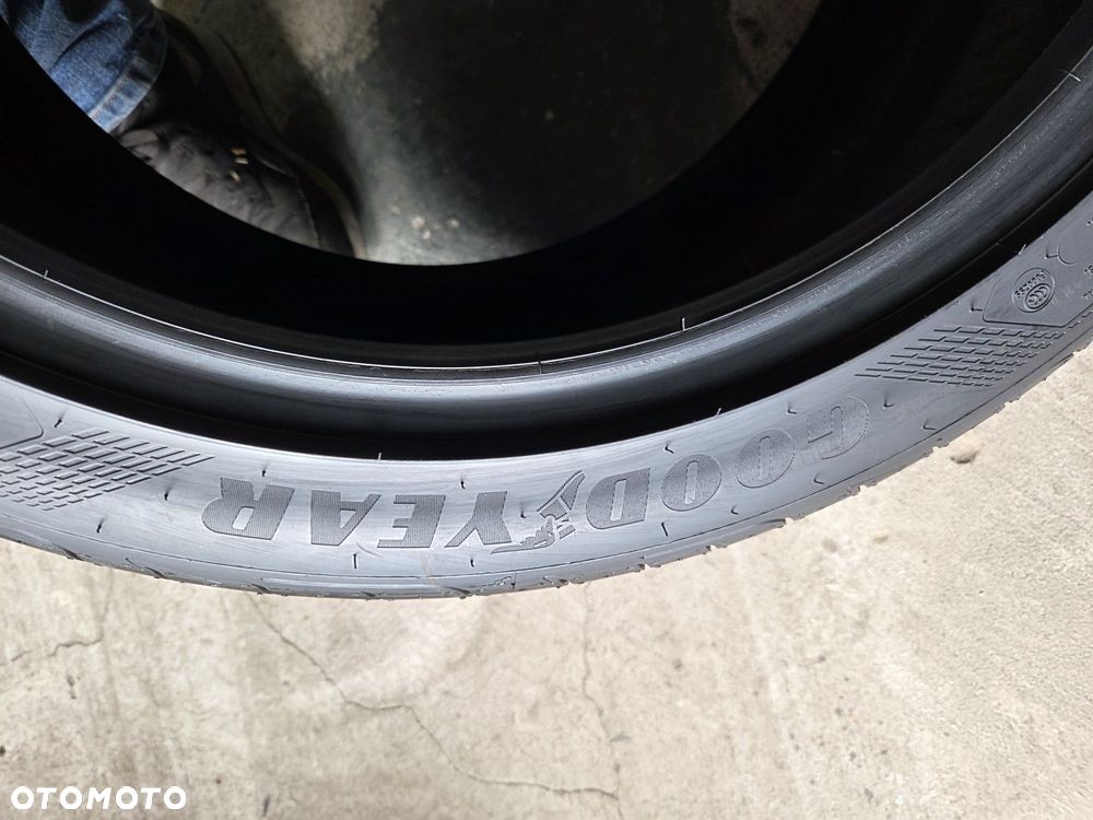 opony używane 255/40R19 Goodyear EAGLE F1 asymetric 5 - 6
