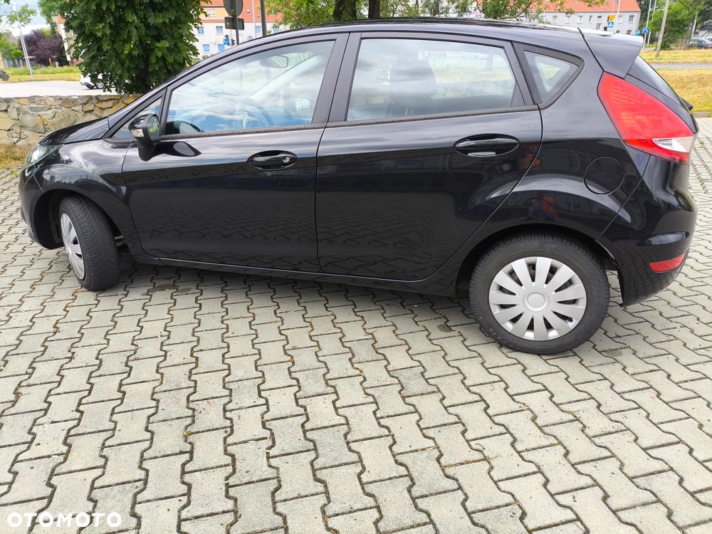 Ford Fiesta 1.25 Champions Edition - 10