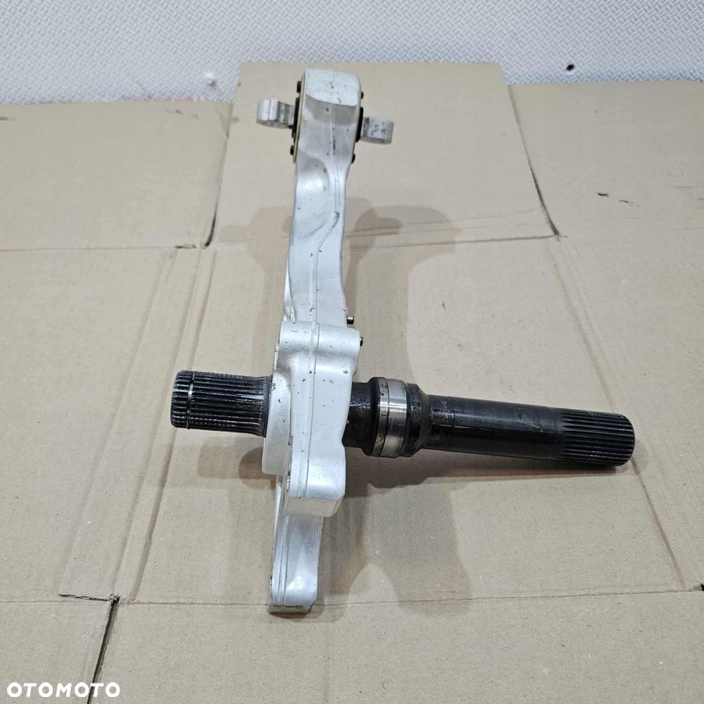 porsche taycan 9j1 łapa wspornik mocowanie silnika tylna tył - 3