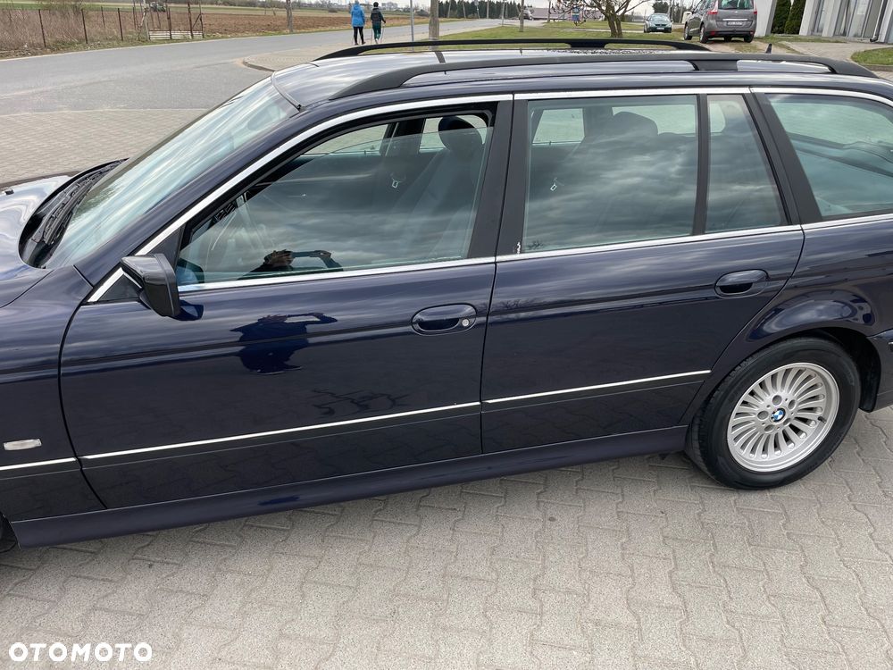 BMW Seria 5 - 25