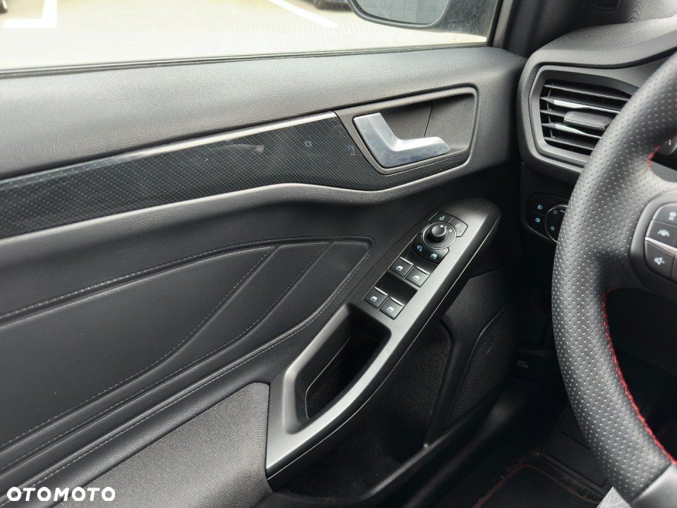 Ford Focus - 14