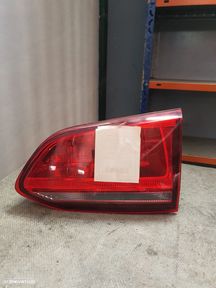 FAROLIM DIREITO MALA VOLKSWAGEN GOLF VII VARIANT / 5G9945094D