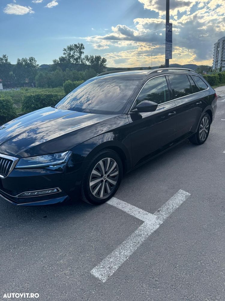 Skoda Superb 2.0 TDI DSG Style - 2