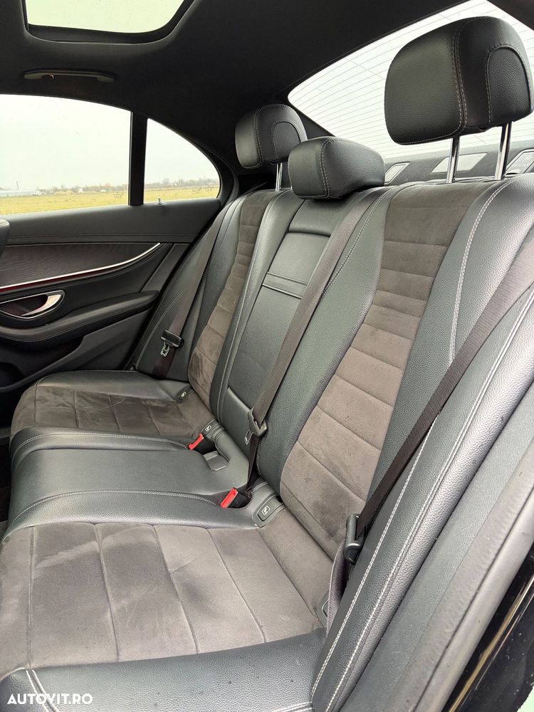 Mercedes-Benz E 220 d T 9G-TRONIC AMG Line - 30