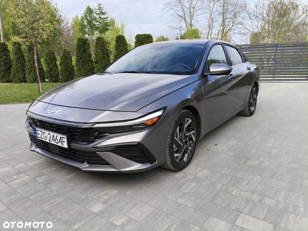 Hyundai Elantra 1.6 Premium - 2