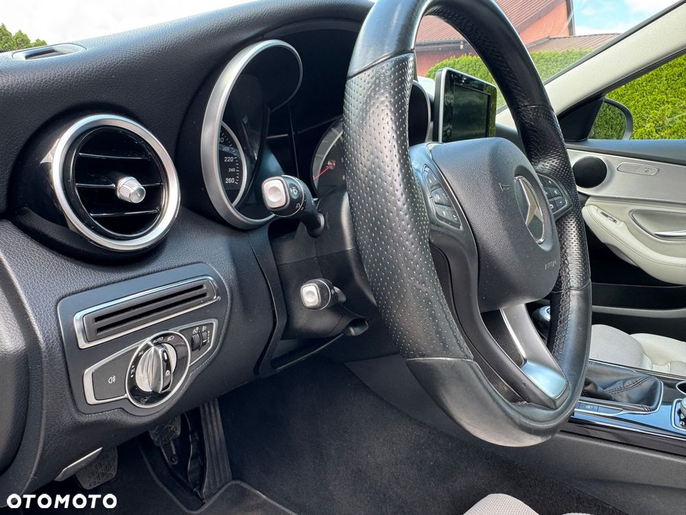 Mercedes-Benz Klasa C 200 (BlueTEC) d Avantgarde - 31
