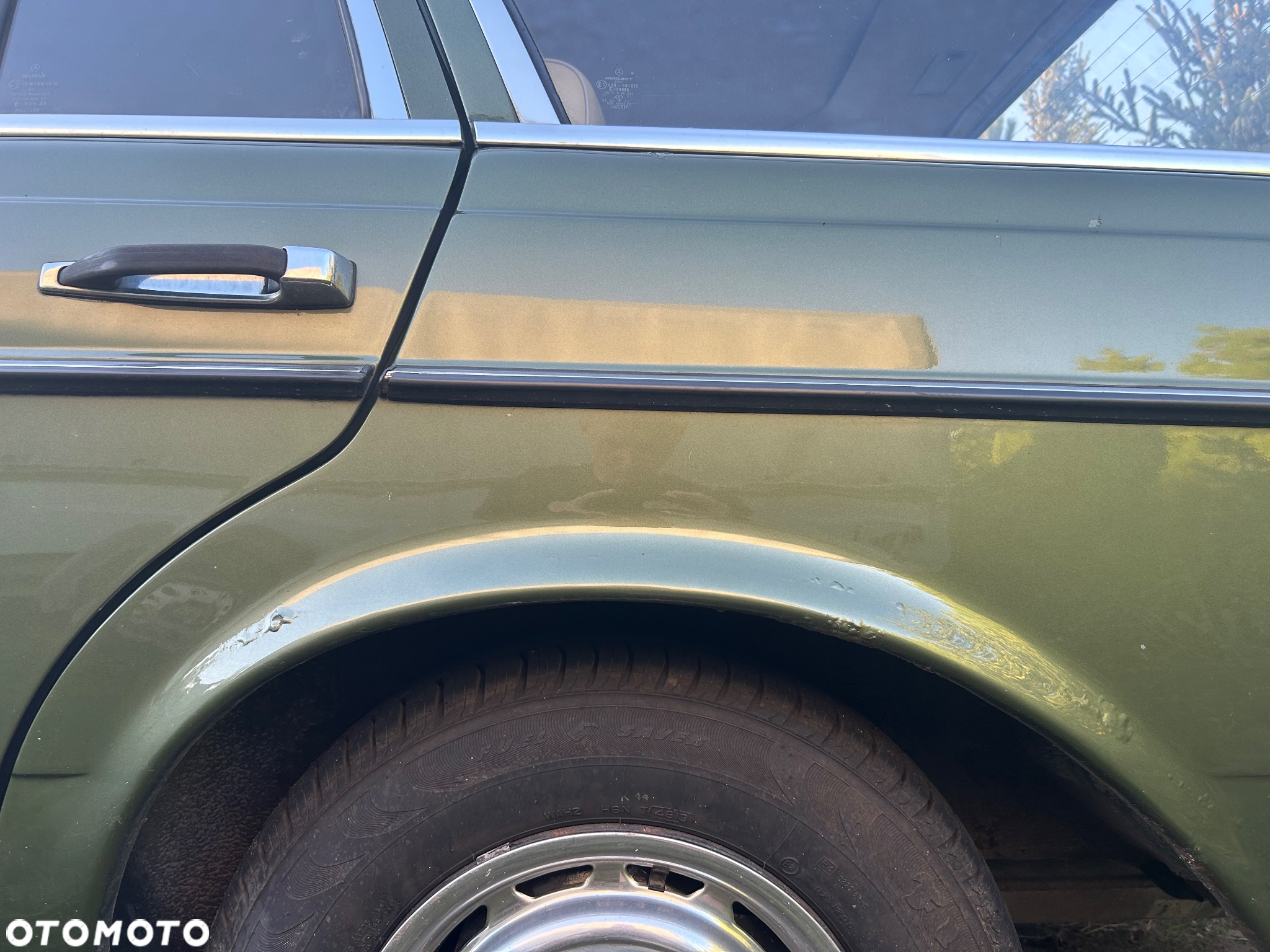 Mercedes-Benz W123 - 18