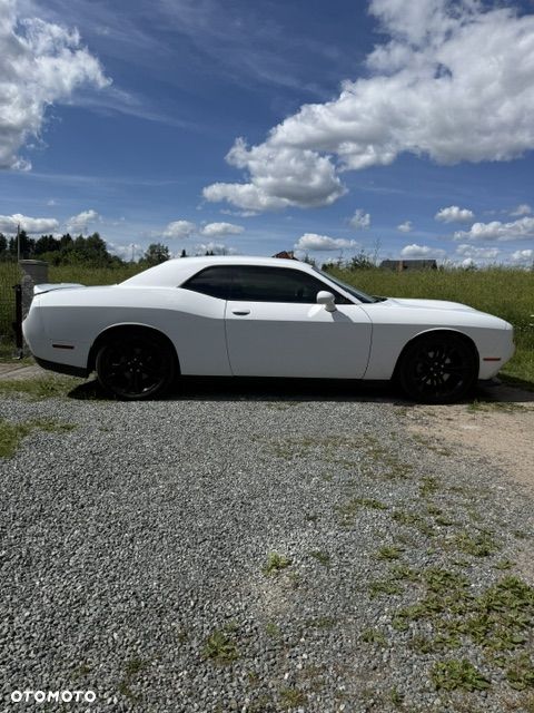 Dodge Challenger 5.7 R/T - 37