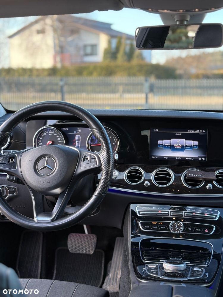 Mercedes-Benz Klasa E 220 d 9G-TRONIC - 7