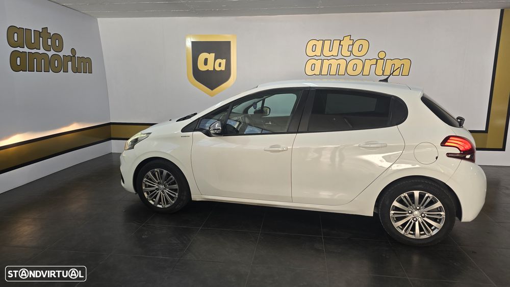 Peugeot 208 1.6 BlueHDi Style - 12