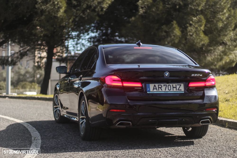 BMW 530 e Pack M - 14