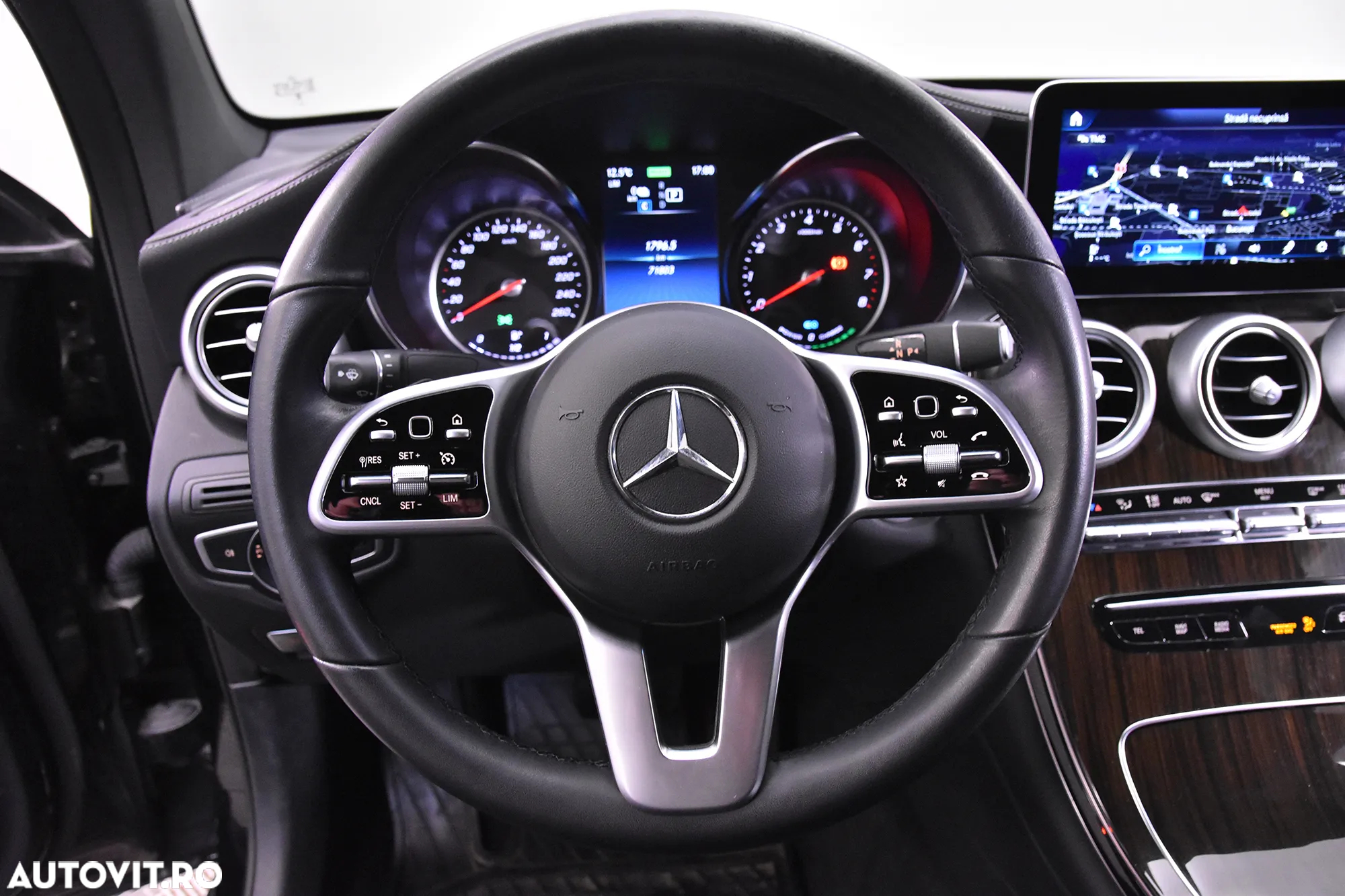 Mercedes-Benz GLC Coupe 300 e 4MATIC - 15