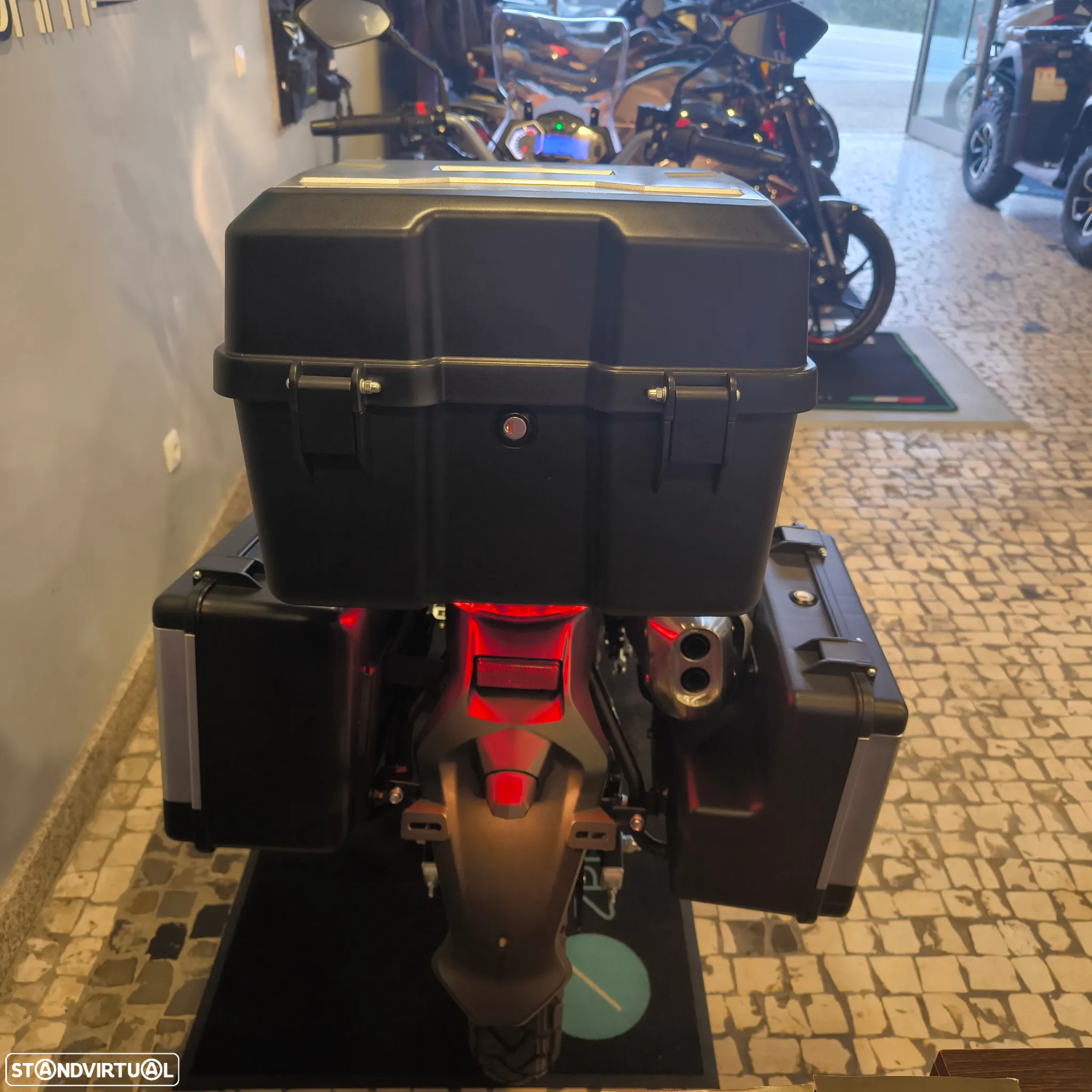 Cyclone RX1 - 8