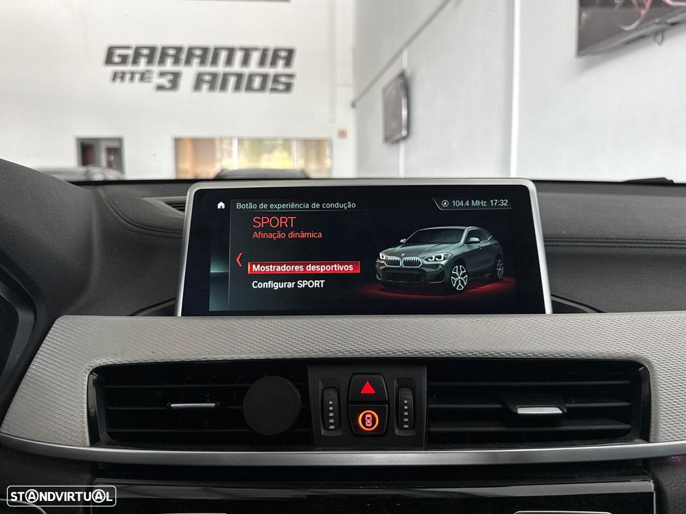 BMW X2 18 i sDrive Auto Pack M - 40