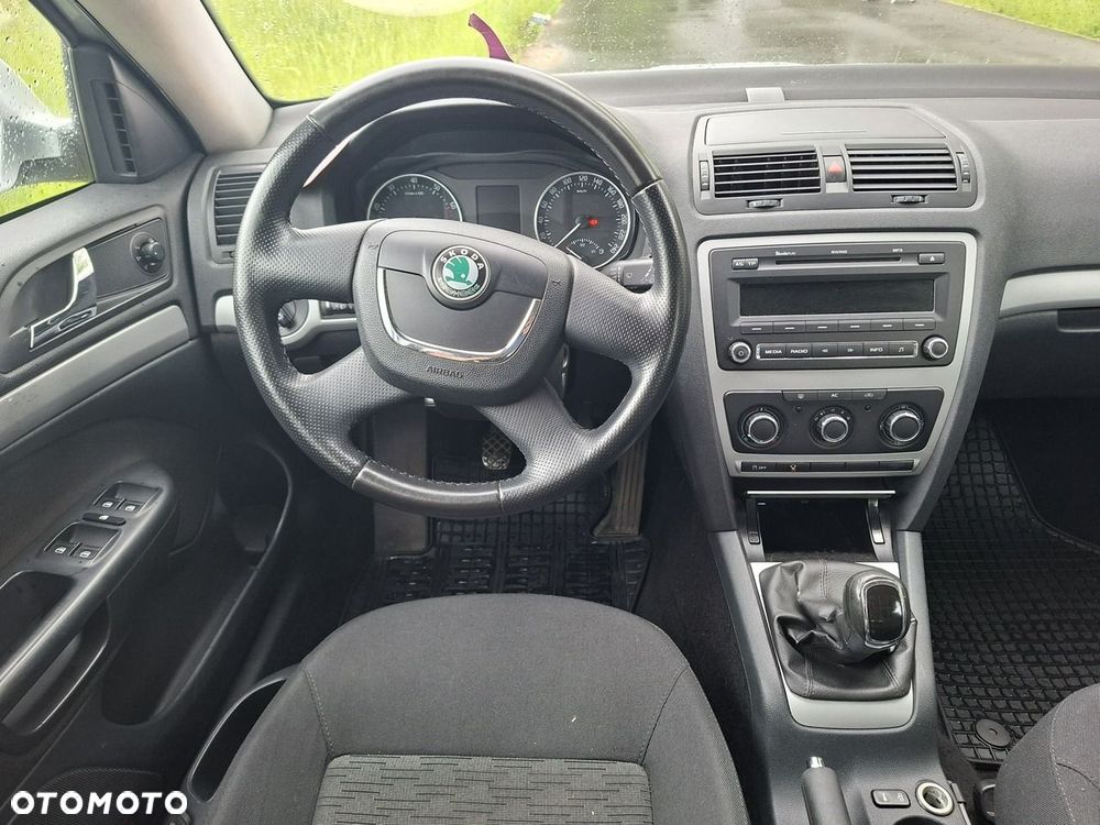 Skoda Octavia - 7