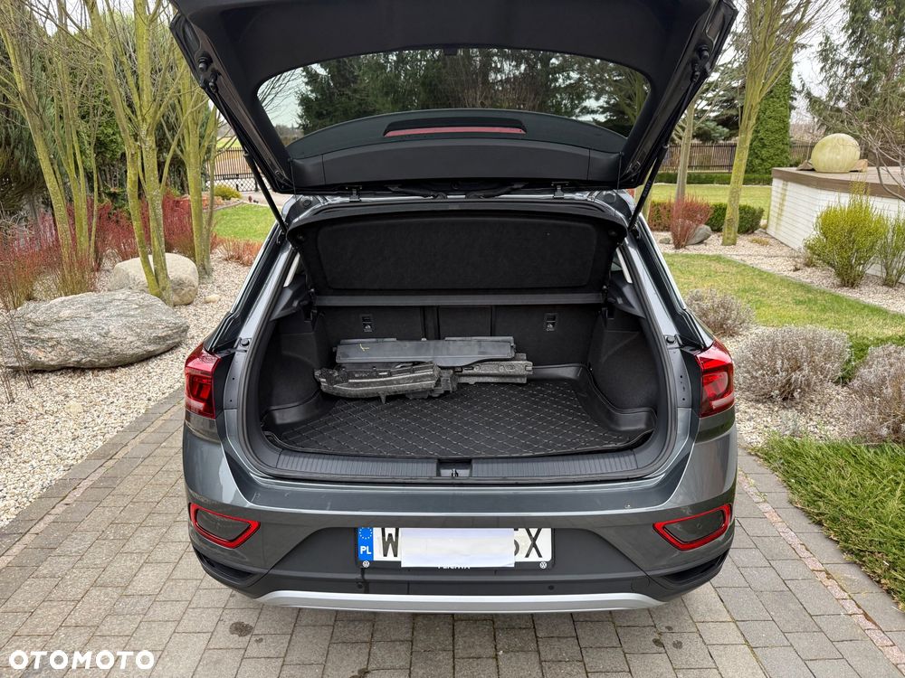 Volkswagen T-Roc 1.5 TSI Life Plus DSG - 22