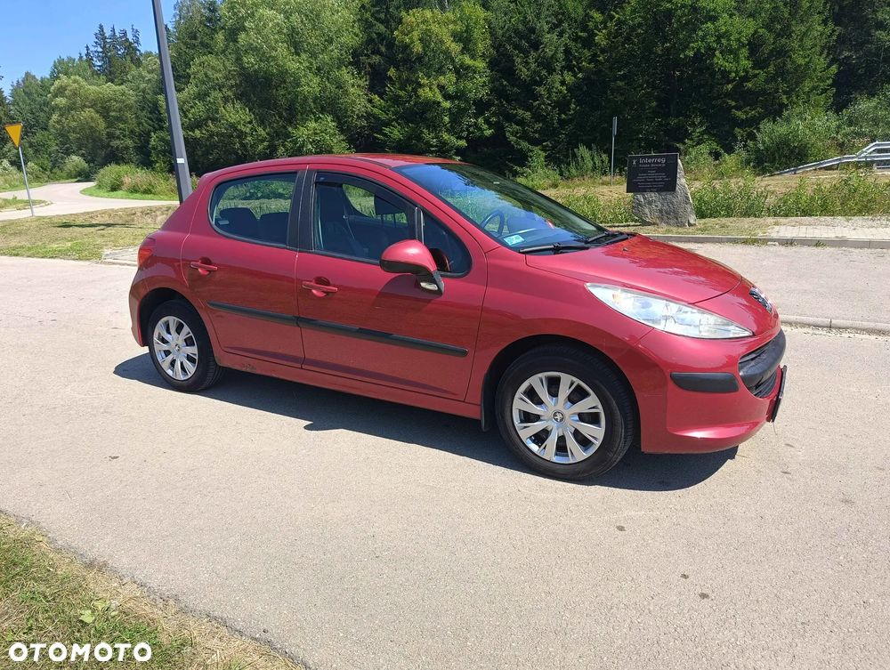 Peugeot 207 1.4 16V Presence - 4