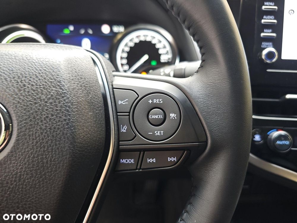 Toyota Camry 2.5 Hybrid Comfort CVT - 15