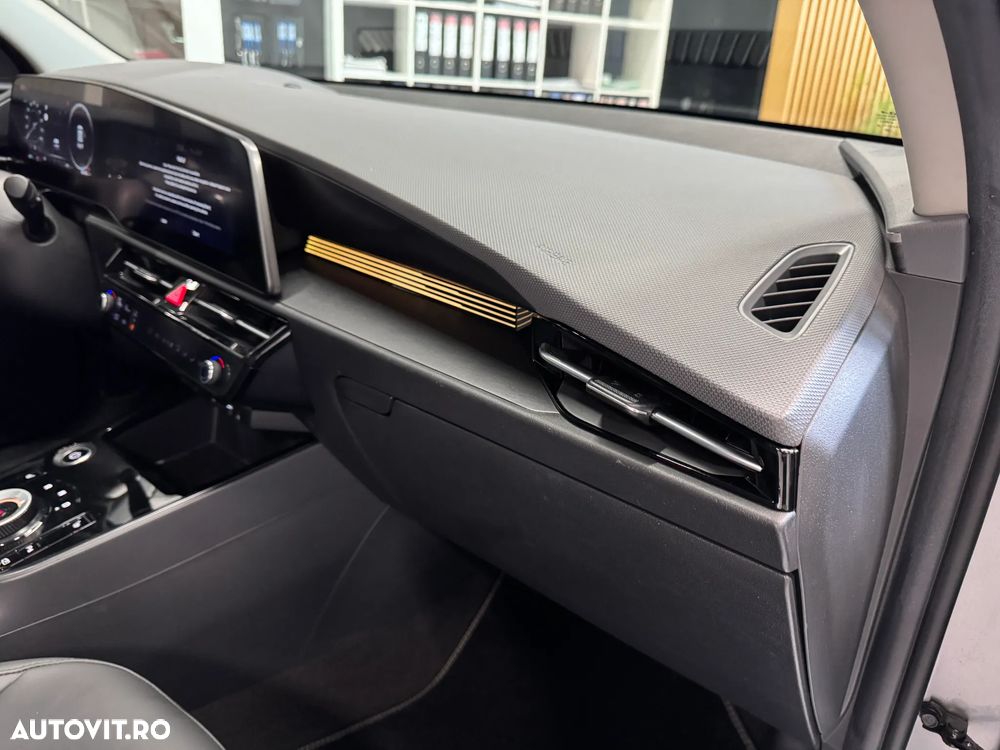 Kia Niro e-Niro 150 kW Vision - 12